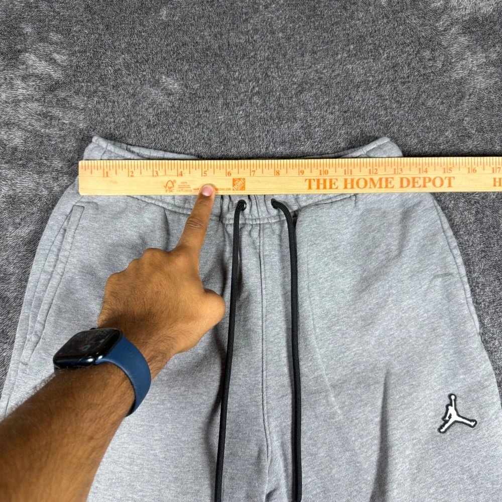 Jordan Essentials Fleece Sweatpants Grey Jumpman Joggers Mens Small